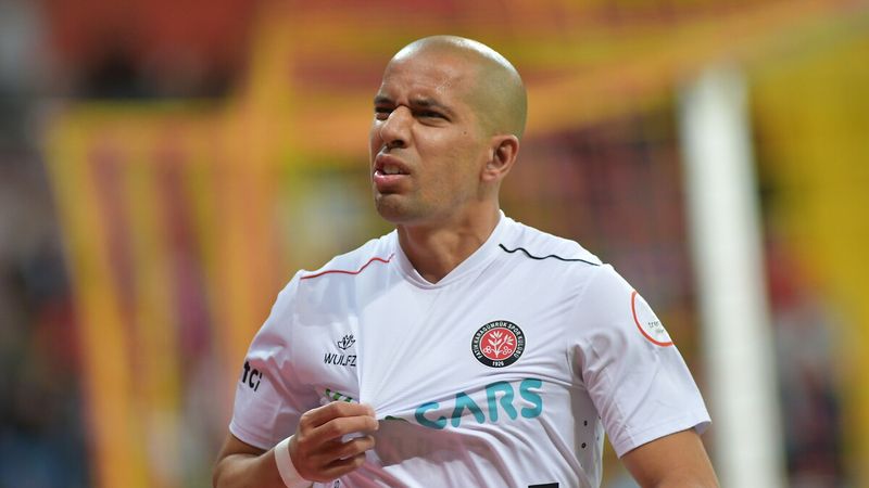 Tahkim Kurulu, Sofiane Feghouli'nin 5 maçlık cezasını onadı