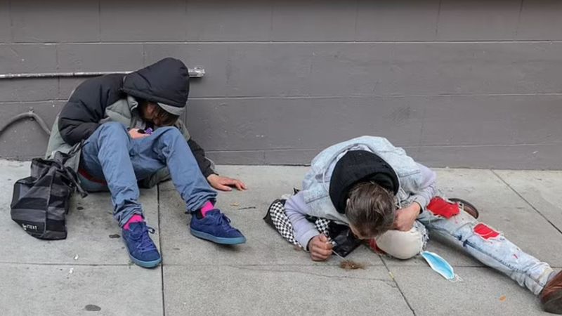 ABD'de evsizlere ücretsiz alkol dağıtılıyor