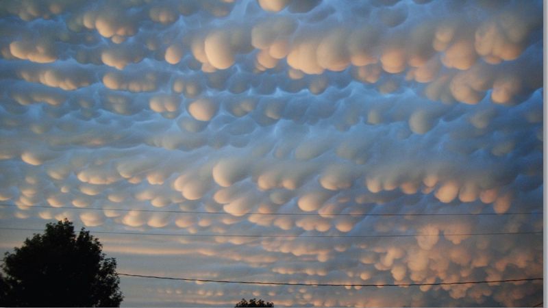 Mammatus bulutu nedir, nasıl görünür? Mammatus bulutları neyin habercisi?
