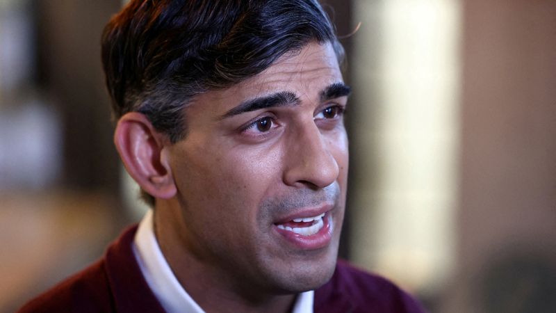 İngiltere Başbakanı Sunak: Tehlikeli yıllar bizi bekliyor