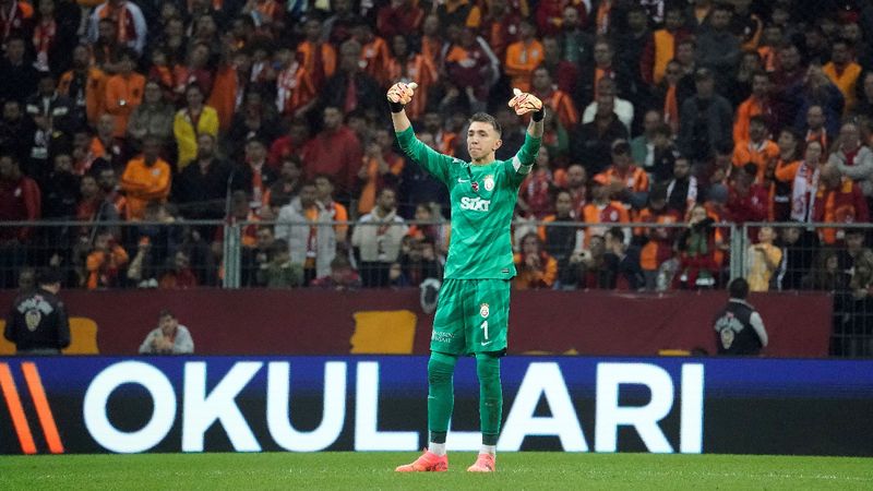 Derbilerin en deneyimlisi Fernando Muslera!