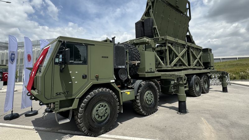 Türkiye'nin en uzun menzilli radarı ALP 300-G, TSK'ya teslim edildi