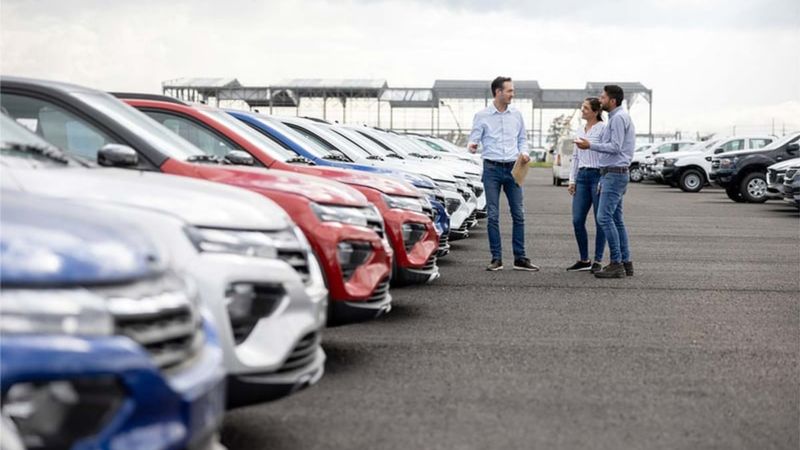 Otomobil satışlarında yeni dönem! Sayılı gün kaldı, o yönetmeliğe uymayan araçlar satılamayacak…
