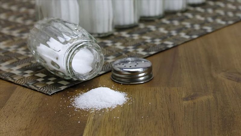 Fazla tuz tüketenler dikkat: Böbrek hastası olabilirsiniz