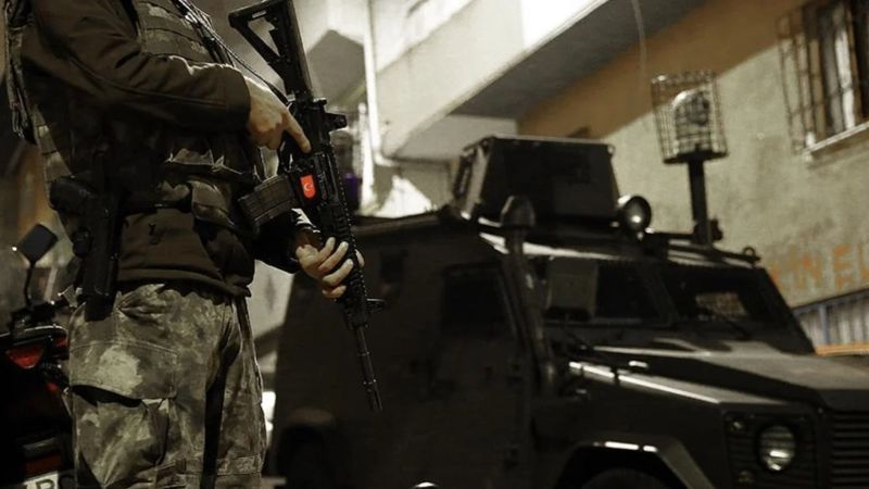 İstanbul’da terör örgütü DEAŞ operasyonu: 13 gözaltı