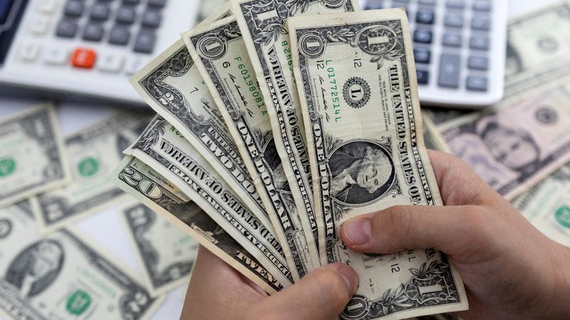 Fed, faiz oranlarını 'uzun bir süre' sabit tutabilir