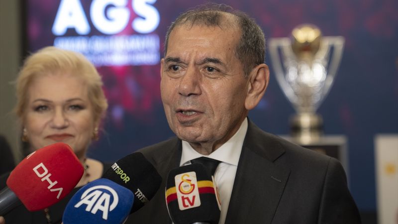 Erden Timur'un ayrılığı sonrası Galatasaray'da ''Dursun Özbek istifa'' sesleri