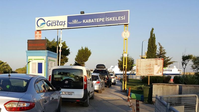 Gökçeada ve Bozcaada hattına yarın için 17 ek feribot seferi konuldu