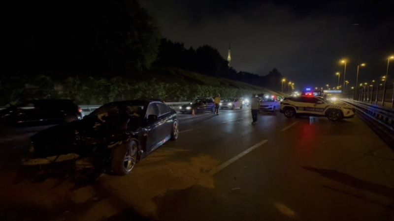 İstanbul'da zincirleme kaza: 3 yaralı