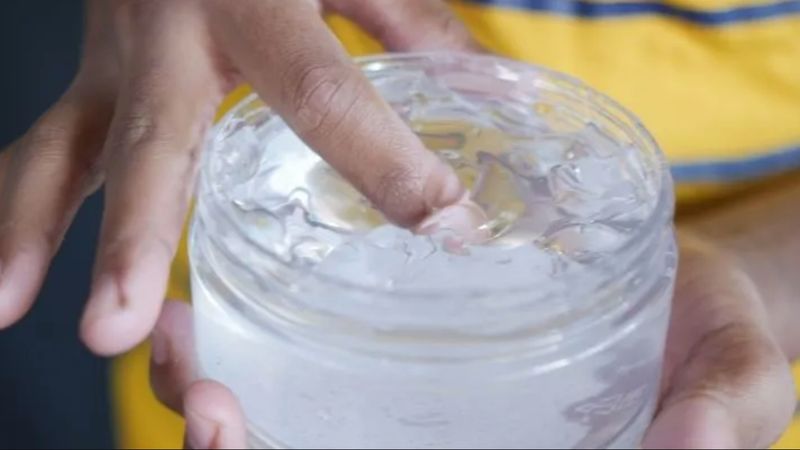 Saç jölesi nedir? Jöle saç döker mi?