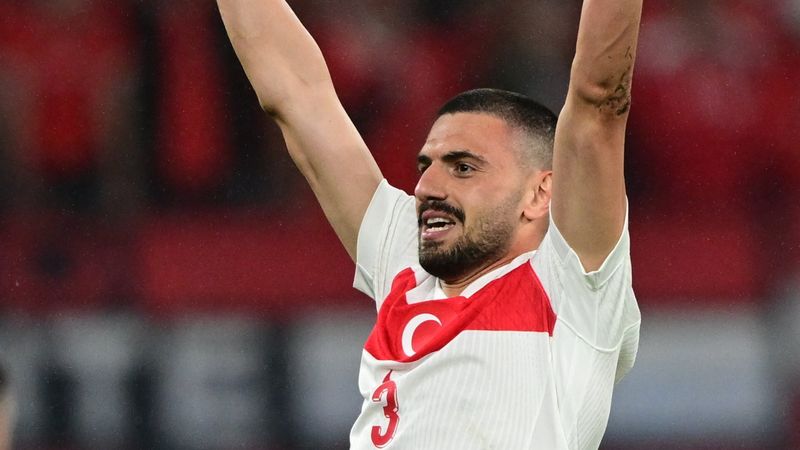 UEFA'dan skandal karar! Merih Demiral'a soruşturma başlatıldı