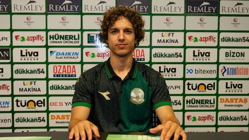 Sakaryaspor, Emre Demir'i kiraladı