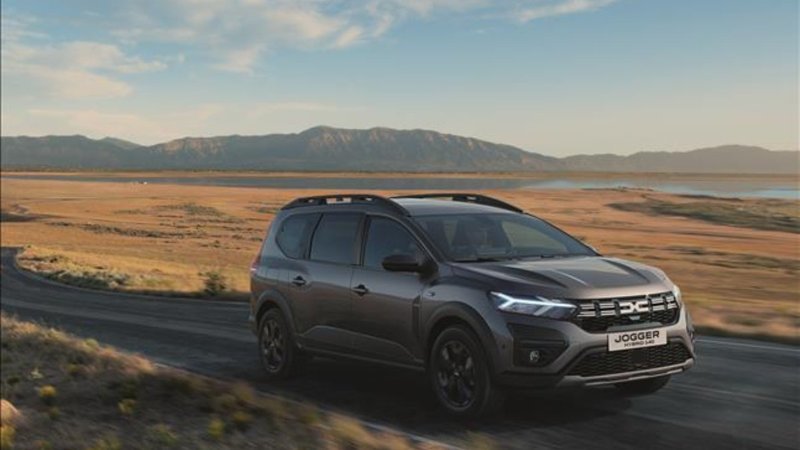 Yeni Dacia Jogger Hybrid 140 Türkiye'de satışa sunuldu
