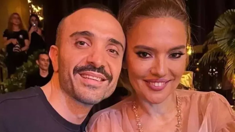 Şarkıcı Demet Akalın'ın eşi Okan Kurt'un yeni imajı! Saçlarını sarıya boyattı