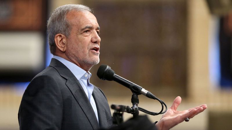 İran Cumhurbaşkanı Pezeşkiyan: İsrail'in Lübnan'a yönelik saldırısının sonuçları ağır olur