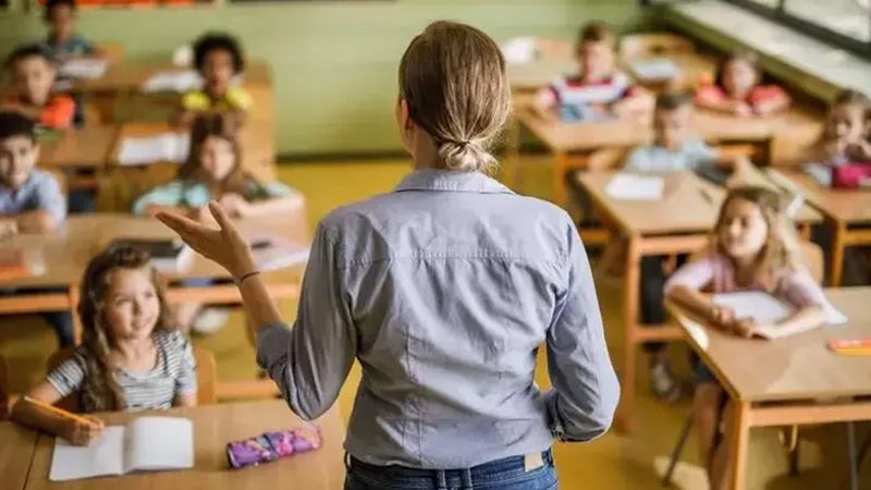Öğretmenlerin en çok tayin istediği şehirler belli oldu! Bakın en çok hangi iller isteniyormuş...