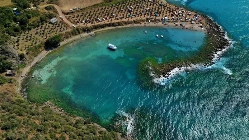 Bu ada Yunanistan’da değil, Türkiye’de! Gören cennet diyor, yemeklerin tadına doyulmuyor