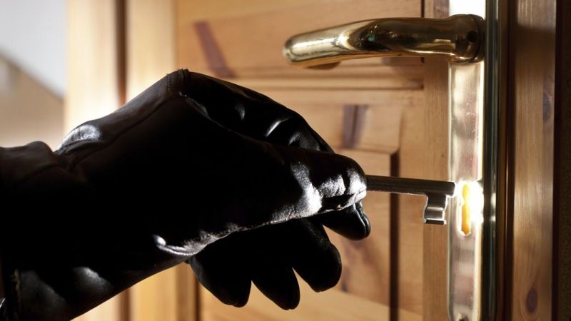 Evinize hırsız girmiş mi girmemiş mi bu yöntemle anlayın
