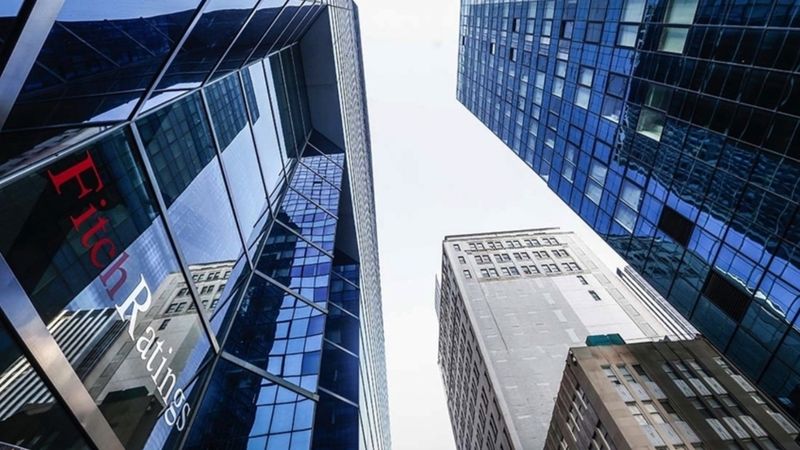 Fitch, Fed'den 4 faiz indirimi daha bekliyor