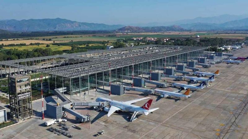 Muğla havalimanlarını 8 ayda 7 milyon yolcu kullandı