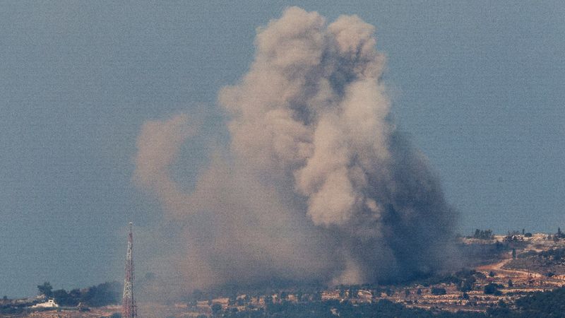 Lübnan'dan İsrail'e roket atıldı: 5 kişi öldü