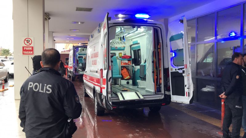 Şanlıurfa'da husumetli ailelerin silahlı kavgası: 1 ölü