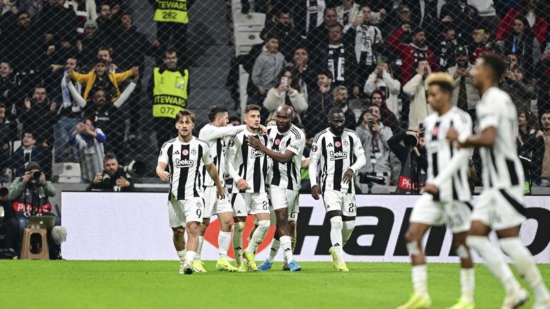 Beşiktaş, Malmö'yü iki golle devirdi