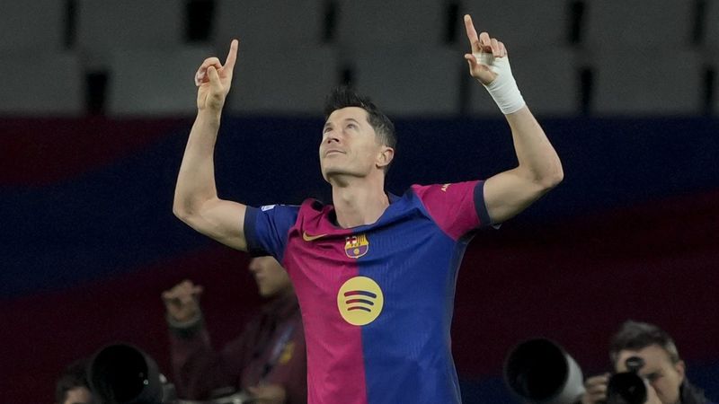 Robert Lewandowski, UEFA Şampiyonlar Ligi'nde 100 gol barajını geçti
