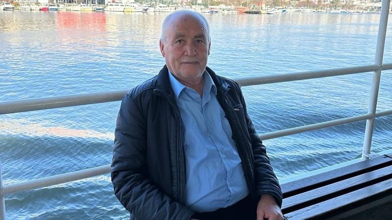 Denizli'de yolun karşısına geçmeye çalışırken otomobil çarptı