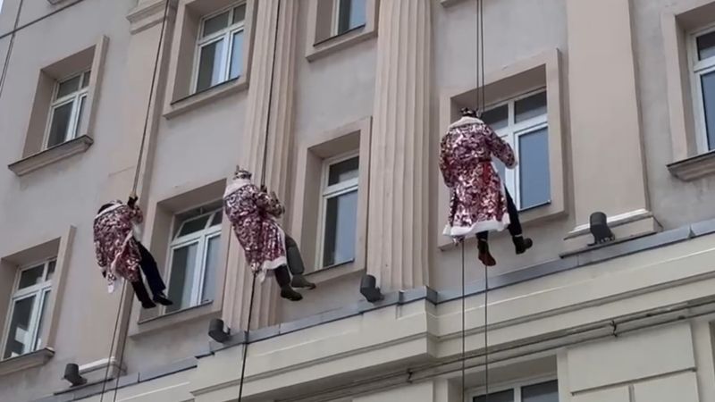 Rusya'daki çocuk hastanesinde moral etkinliği