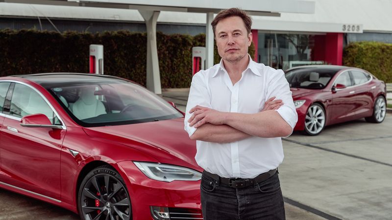 Tesla, dünyadaki diğer tüm otomobil üreticilerinin toplam değerini geçti
