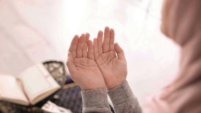 Regaip Kandili'nde secdede 70 kere okunacak dua