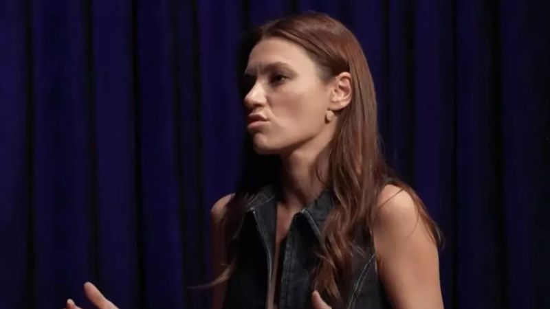 Yüsra Geyik öpüşme sahnelerini nasıl çektiklerini anlattı: 