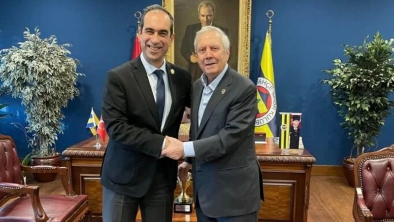 Aziz Yıldırım'dan Fenerbahçe'ye ziyaret