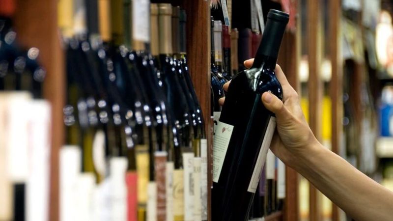 Valilik devreye girdi: Alkol satışında yeni dönem başladı! Resmen iptal edilecek