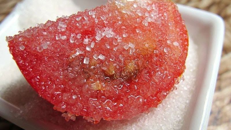 Domatese şeker döküp kullanın, bakın ne işe yarıyor...