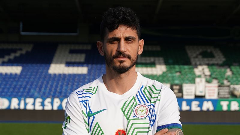 Çaykur Rizespor, Samet Akaydin'i kadrosuna kattı