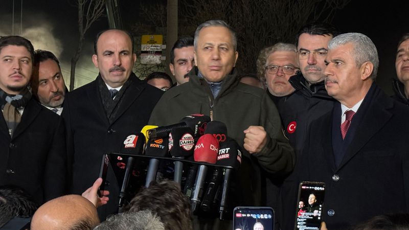 Bakan Yerlikaya'dan Konya'da çöken binaya dair açıklama