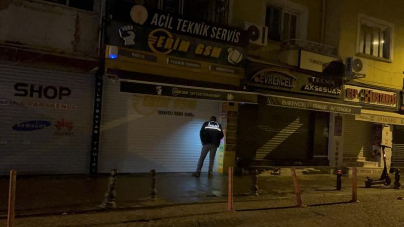 Eskişehir'de alacak verecek meselesinden dükkan kurşunladı