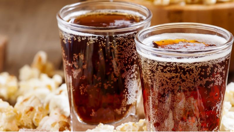 Normal kola ile şekersiz kola arasındaki farklar nelerdir?