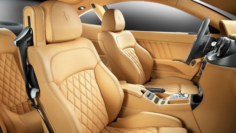 Otomobillerde döşeme renkleri bakın neye göre seçiliyormuş...