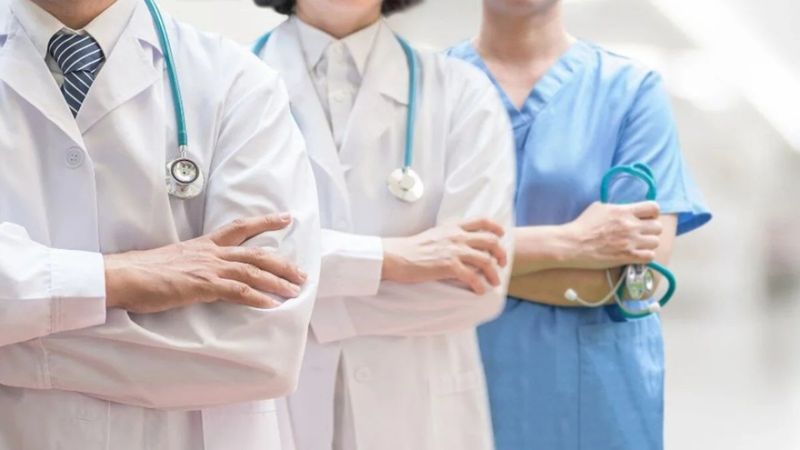 Sık idrara çıkma şikayeti için hangi bölüme gidilir? İdrar yollarına hangi bölüm bakar?