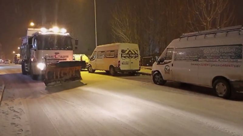 Bayburt'ta termometreler eksi 16 dereceyi gördü