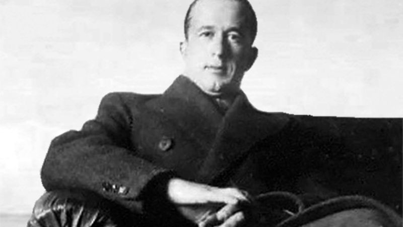 Nahid Sırrı Örik'ten şöhretin zorlu yolculuğu: Teselli yahut Turnede Bir Artist Öldürüldü