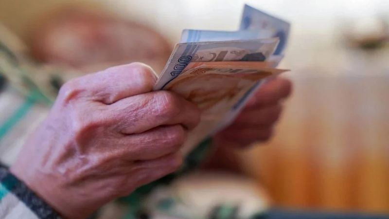 Vedat Işıkhan'dan emekli bayram ikramiyeleriyle ilgili açıklama