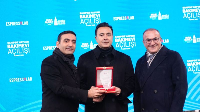 Beyoğlu'nda Espressolab Sahipsiz Hayvan Bakımevi hizmete açıldı