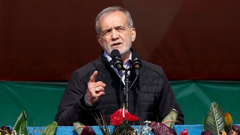 İran Cumhurbaşkanı Pezeşkiyan: Savaş peşinde değiliz, komşularımızla kardeşiz