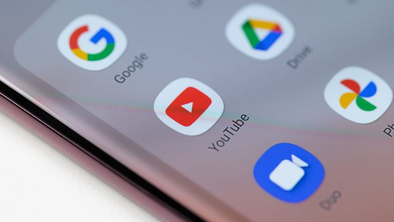 ABD'deki kullanıcıların çoğu artık telefonlarından YouTube izlemiyor
