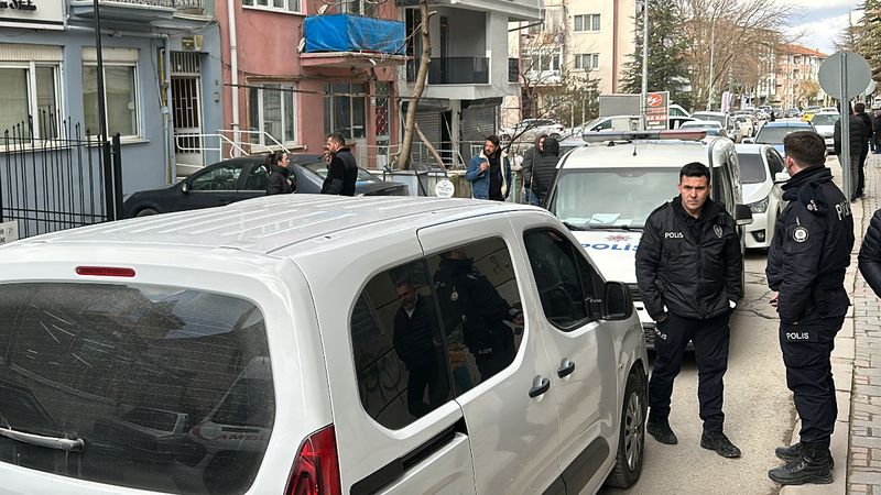 Kütahya'da şizofreni hastası koca ayrı yaşadığı eşini tornavidayla 18 yerinden yaraladı
