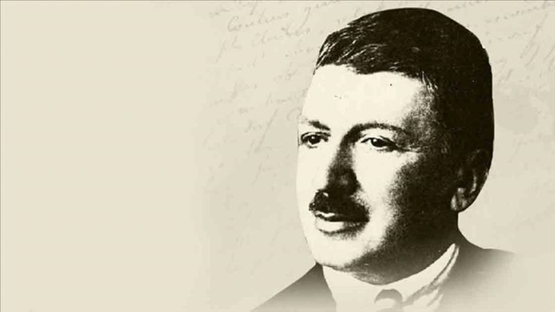 Güzelliğin ve ahengin peşindeki şair: Cenap Şahabettin